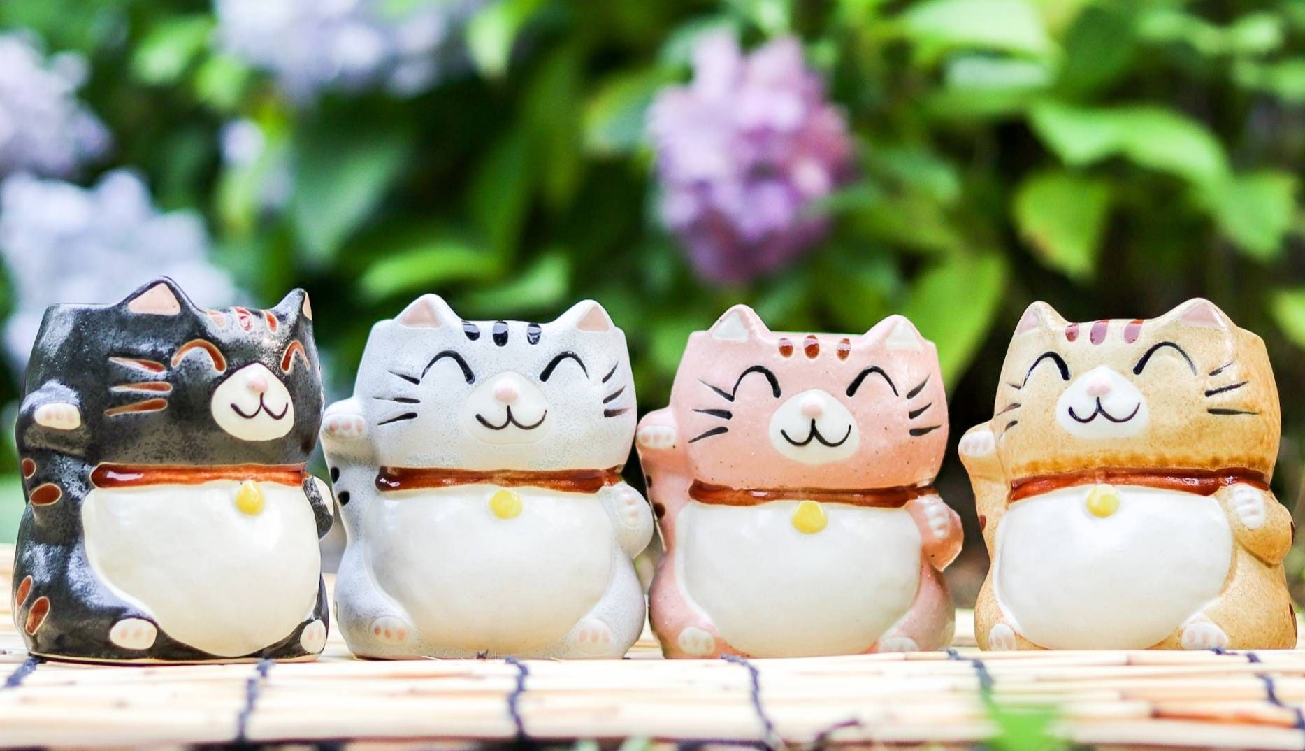 Manekineko Beckoning cat Japan lucky cat | JapaCat – JapaCat.com