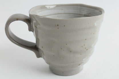 Mino ware Japanese Pottery Mug Cup Sleeping Cat Gray Sanaegama made in Japan