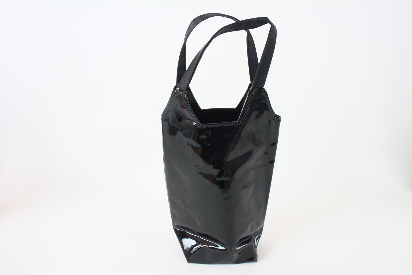 Water Bottle Bag with Whiskered Cat Glossy Black Made in Japan