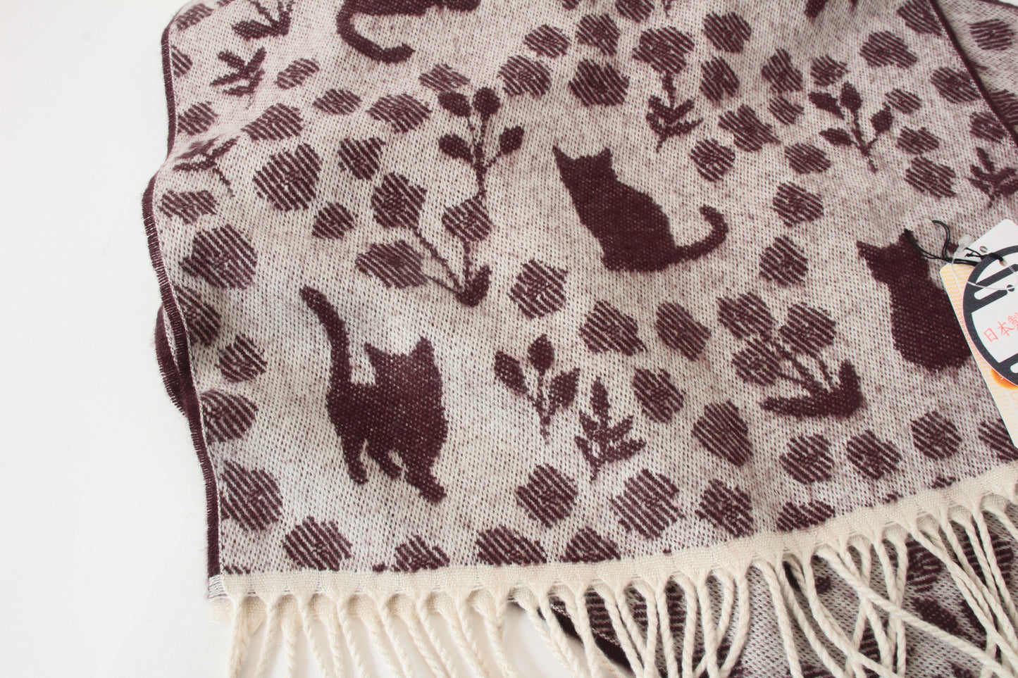 Soft Jacquard Cat & Flower Pattern Scarf Off White made in Japan