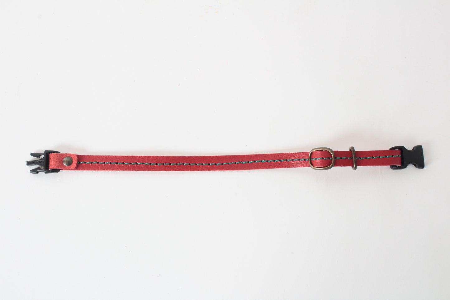 Japanese Genuine Leather Cat Collar Adjustable made in Japan