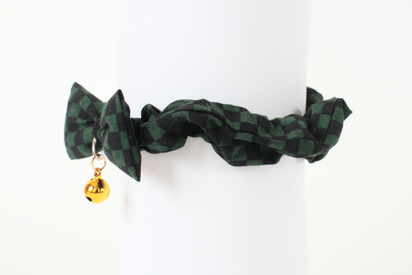 Cat Collar Japanese Elegant ChouChou Ichimatsu Pattern Black & Green w/ a Bell made in Japan