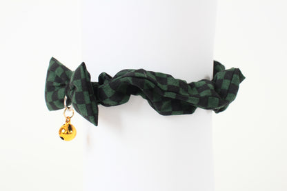 Cat Collar Japanese Elegant ChouChou Ichimatsu Pattern Black & Green w/ a Bell made in Japan