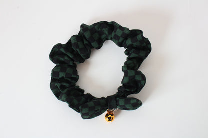 Cat Collar Japanese Elegant ChouChou Ichimatsu Pattern Black & Green w/ a Bell made in Japan