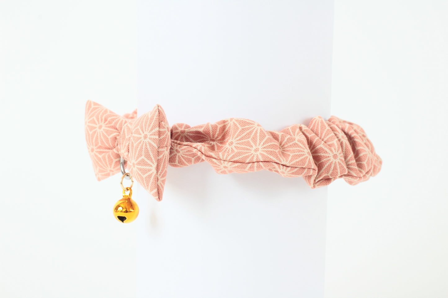 Cat Collar Japanese Elegant ChouChou Asanoha Flax-Leaf pattern Pink  w/ a Bell made in Japan