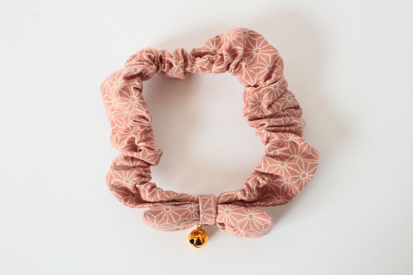 Cat Collar Japanese Elegant ChouChou Asanoha Flax-Leaf pattern Pink  w/ a Bell made in Japan