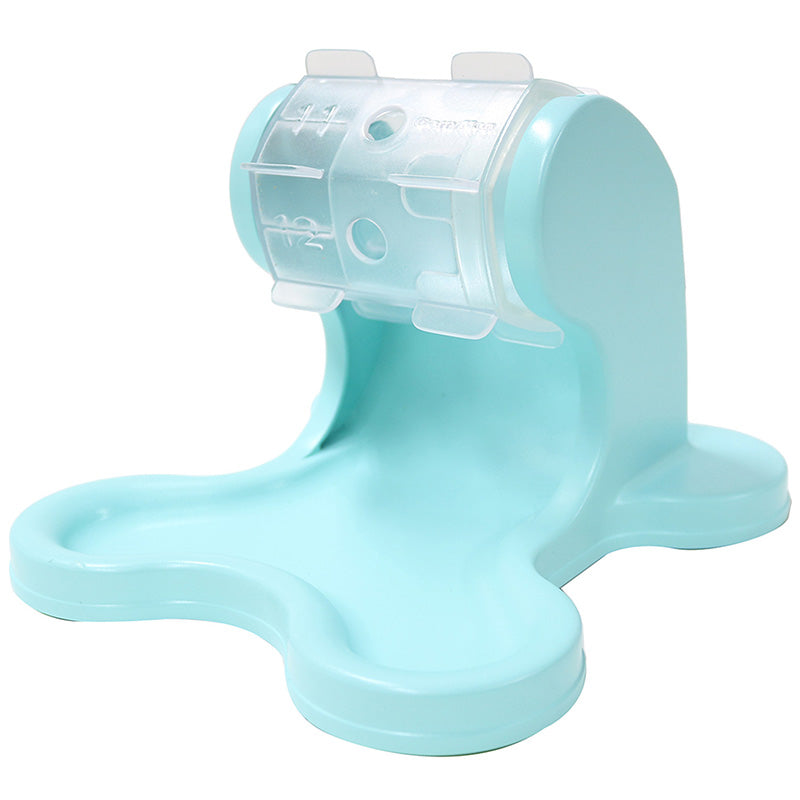 Spin-to-Dispense Feeder for Cats made in Japan