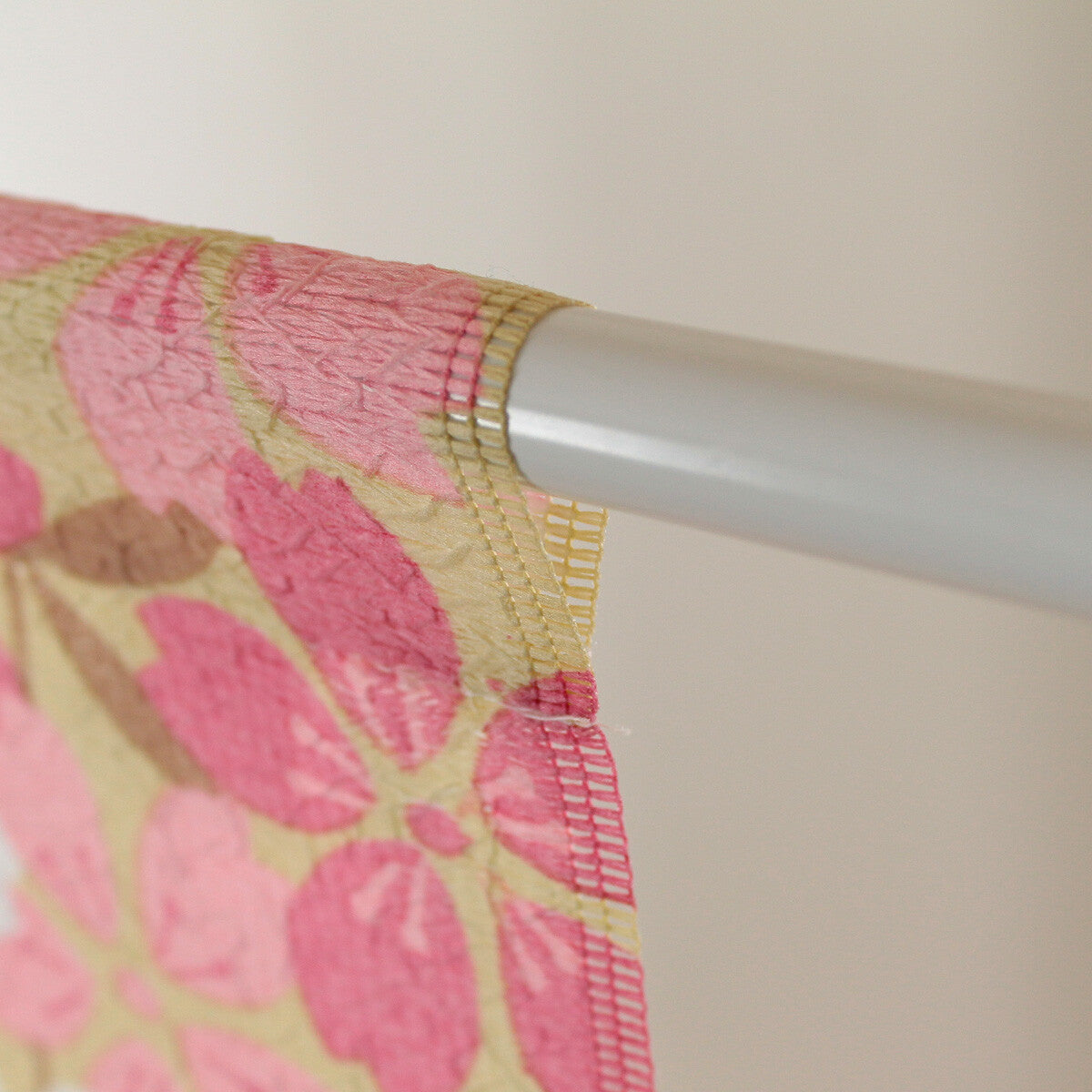 Japanese Noren Curtain – Lucky Cats with Sakura Blossom HANAMI Design