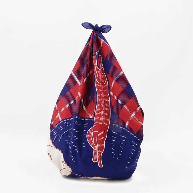 Japanese Cat Print Furoshiki Wrapping Cloth Large – Sleeping Cat Red 38.2in