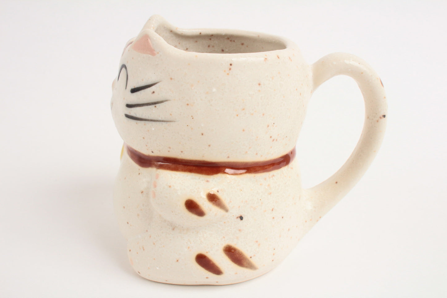 Mino ware Japanese Pottery Mug Cup Manekineko Cat Chiffon White made in Japan