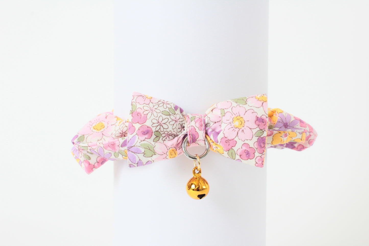 Cat Collar Japanese Elegant ChouChou Flower Pink Pattern w/ a Bell made in Japan