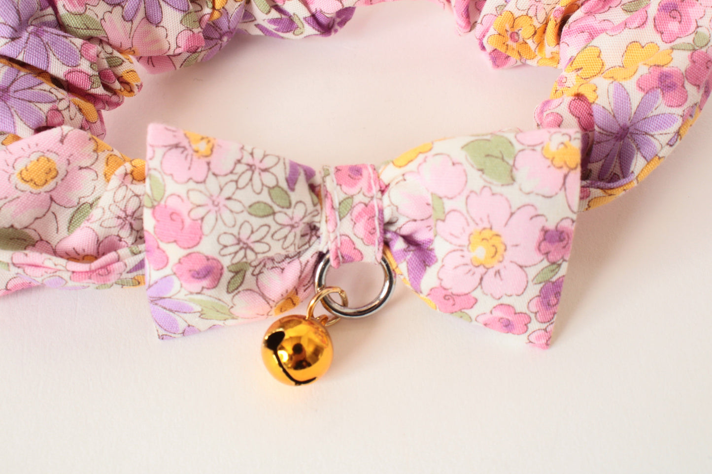 Cat Collar Japanese Elegant ChouChou Flower Pink Pattern w/ a Bell made in Japan