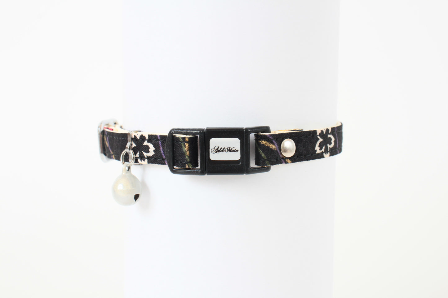 Cat Collar Japanese Sakura Cherry Blossom Pattern w/ a Bell Black, Breakaway buckle made in Japan