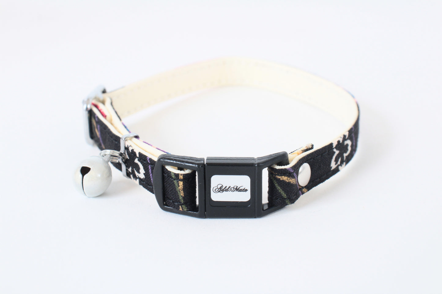 Cat Collar Japanese Sakura Cherry Blossom Pattern w/ a Bell Black, Breakaway buckle made in Japan