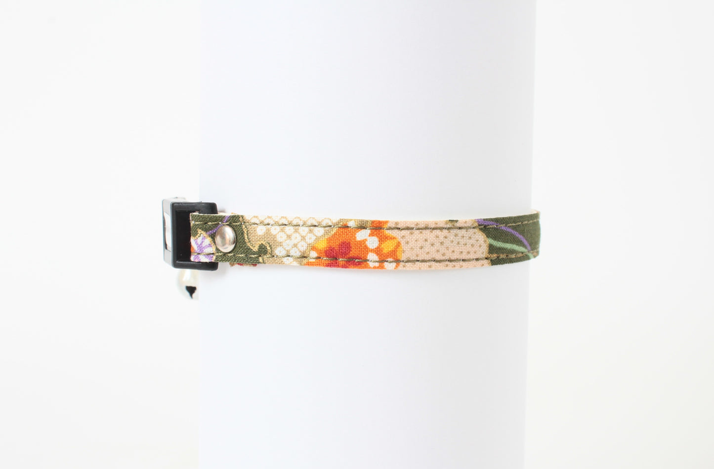 Cat Collar Japanese Sakura Cherry Blossom Pattern w/ a Bell Green, Breakaway buckle made in Japan