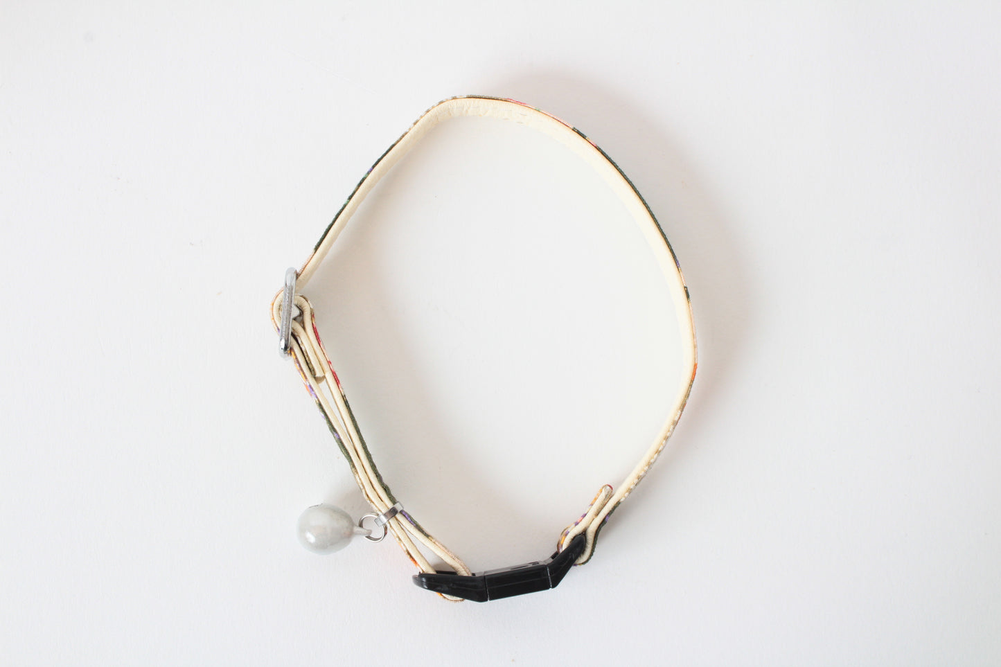 Cat Collar Japanese Sakura Cherry Blossom Pattern w/ a Bell Green, Breakaway buckle made in Japan