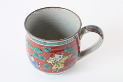 Kutani ware Japanese Pottery Mug Cup Cats in Japanese Clothes Burgundy Red made in Japan