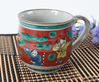 Kutani ware Japanese Pottery Mug Cup Cats in Japanese Clothes Burgundy Red made in Japan
