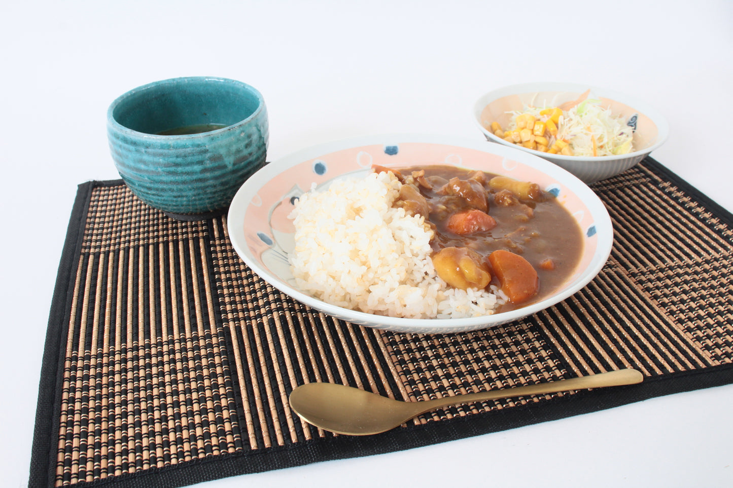 Mino ware Japanese Ceramics Large Round Plate Sleeping Cats Apricot Pink Made in Japan