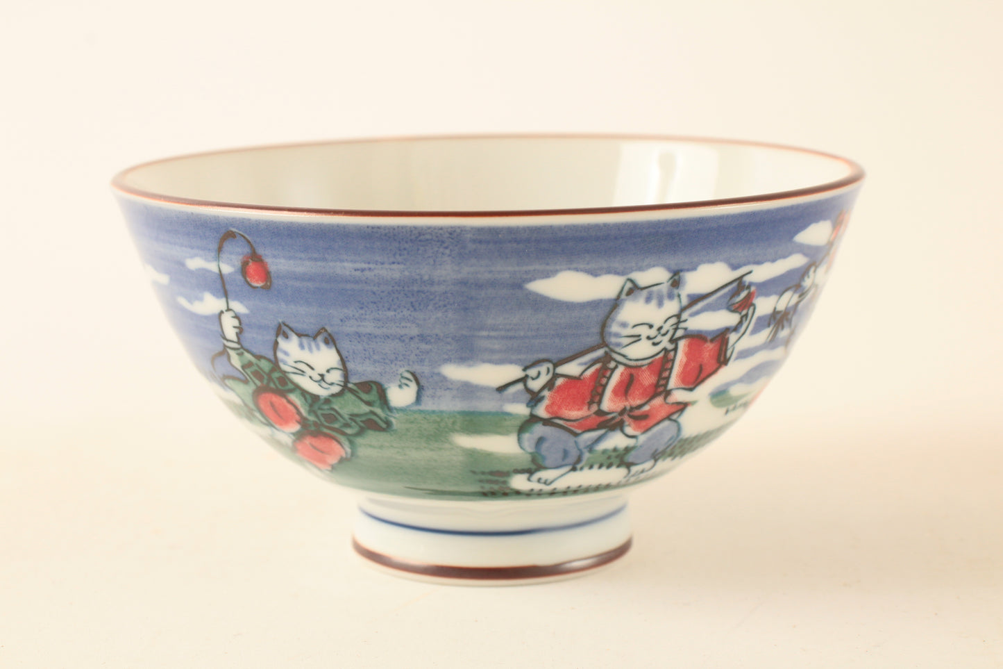 Mino ware Japanese Ceramics Rice Bowl Red Mt. Fuji w/ Dancing Cat made in Japan