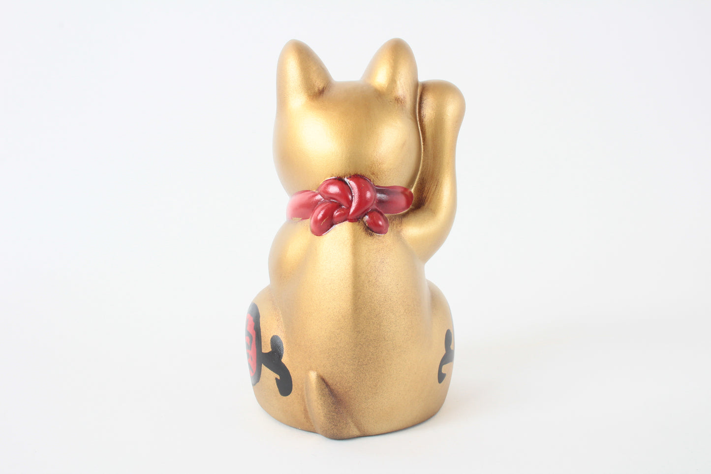 Seto ware Ceramics Manekineko Statue Beckoning Cat Gold with right paw raised Kissho Style 5.9in made in Japan