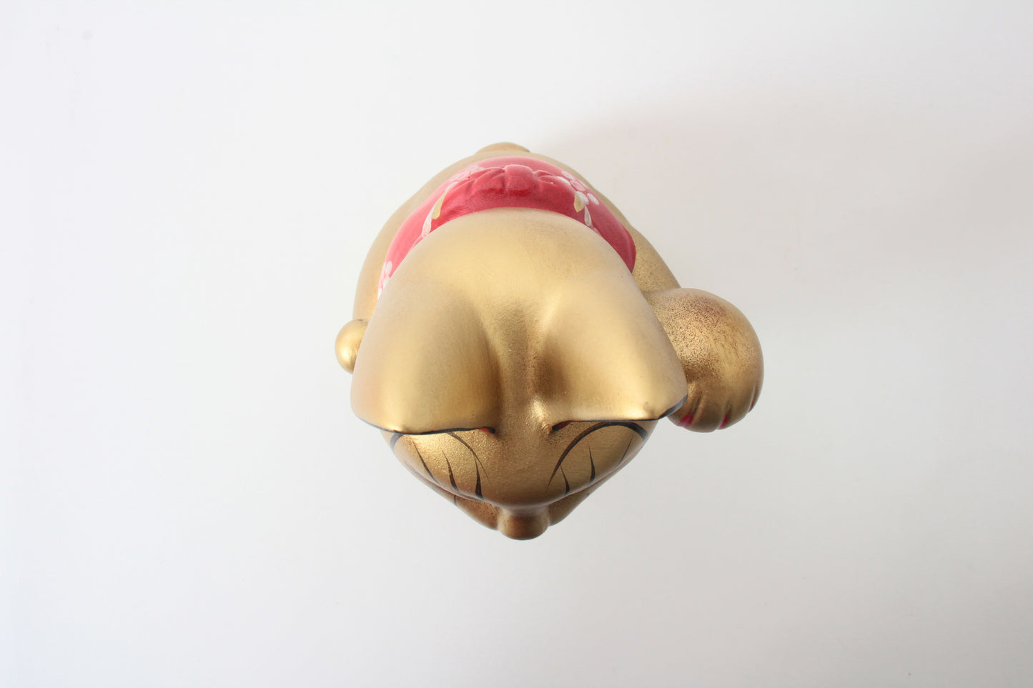 Seto ware Ceramics Manekineko Statue Beckoning Cat Gold Cat with left paw raised Ancient Mikawa Style 6.5in made in Japan