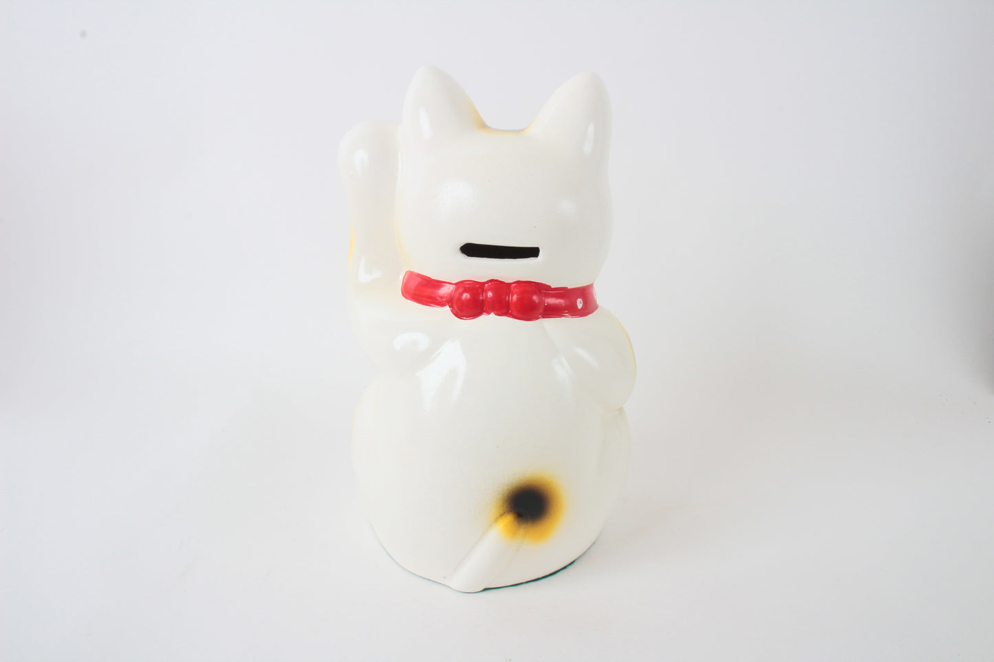 Seto ware Ceramics Manekineko Statue Beckoning Cat White with left paw raised holding Gold Koban Koin 9.6in made in Japan