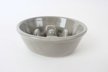 Mino ware Japanese Ceramics Cat Food Bowl Food Vessel Flat Gray w/Protrusions to Prevent Fast Eating Made in Japan
