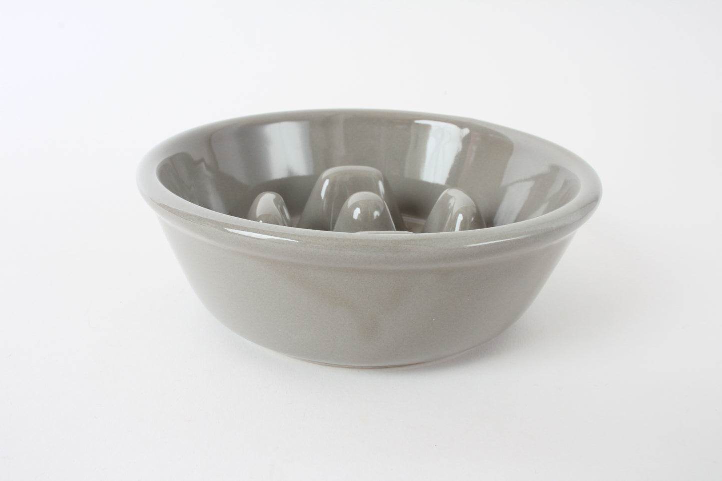 Mino ware Japanese Ceramics Cat Food Bowl Food Vessel Flat Gray w/Protrusions to Prevent Fast Eating Made in Japan