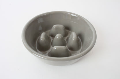 Mino ware Japanese Ceramics Cat Food Bowl Food Vessel Flat Gray w/Protrusions to Prevent Fast Eating Made in Japan