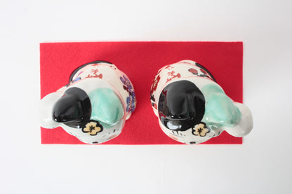 Mino ware Ceramics Hand-Drawn Manekineko Statue Pair Beckoning Cats Smiling Cats made in Japan