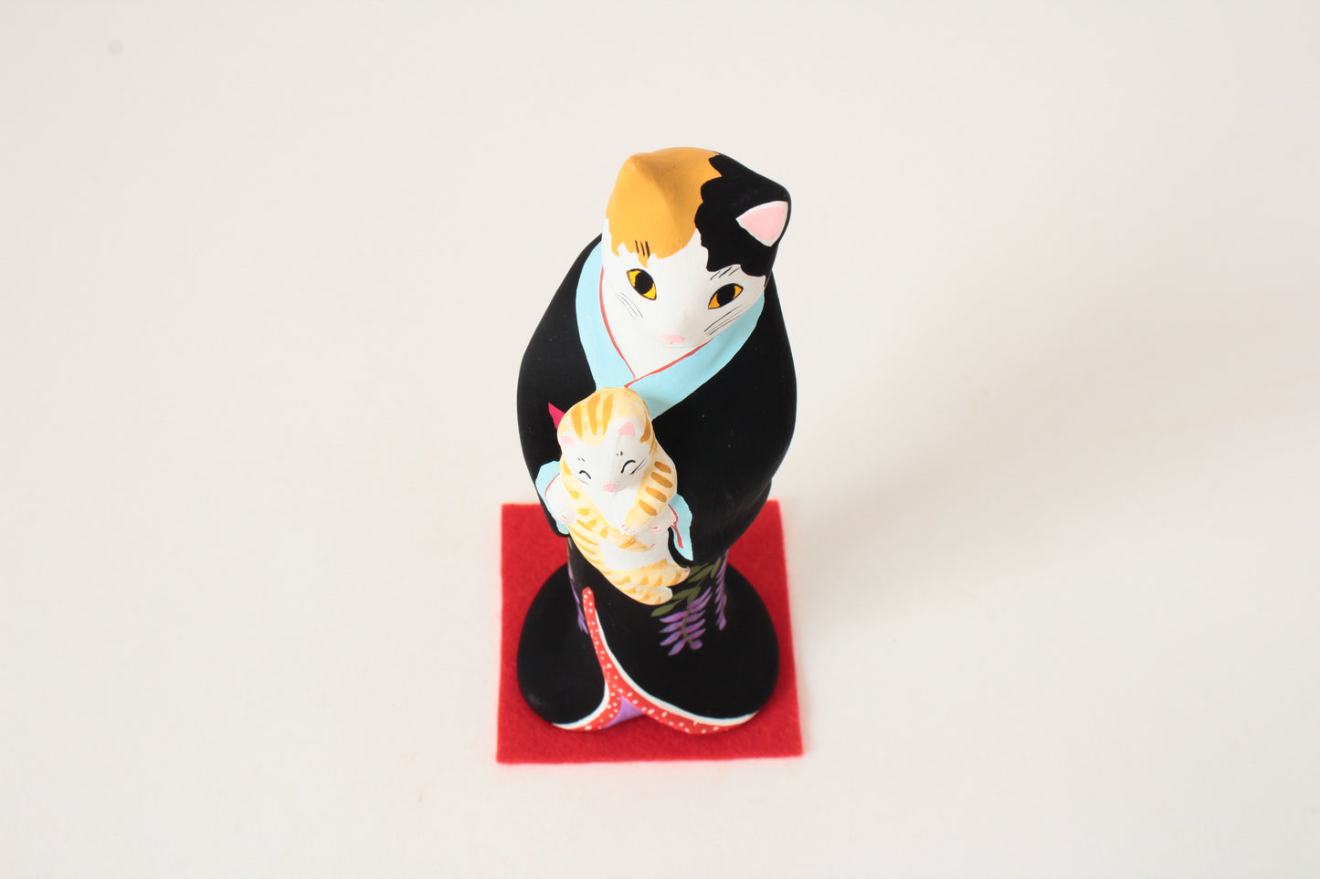Yanakado Japanese Cat Statue in Kimono Calico holding a Red Tabby Black Kimono 4.5in Hand-Drawn made in Tokyo Japan