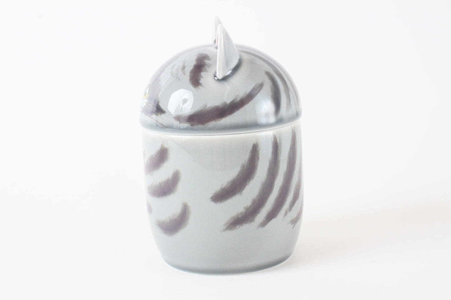 Mino ware Japanese Ceramic Lidded Pot Cat Pit (Large) Silver Tabby Cat made in Japan