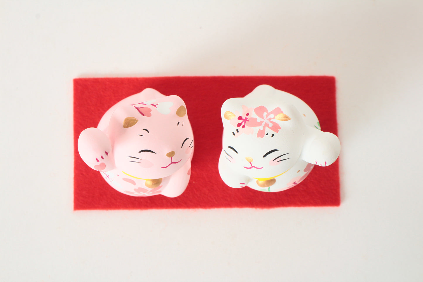 Yanakado Japanese Cat Mini Statue Figurine Lucky Beckoning Cat Pair Sakura Cherry Blossoms Haru-Urara (set of two) 2.3in Hand-Drawn made in Tokyo Japan