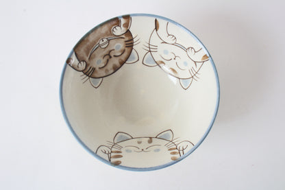 Mino ware Japanese Ceramics Large Rice Bowl Smiling Cats Blue made in Japan