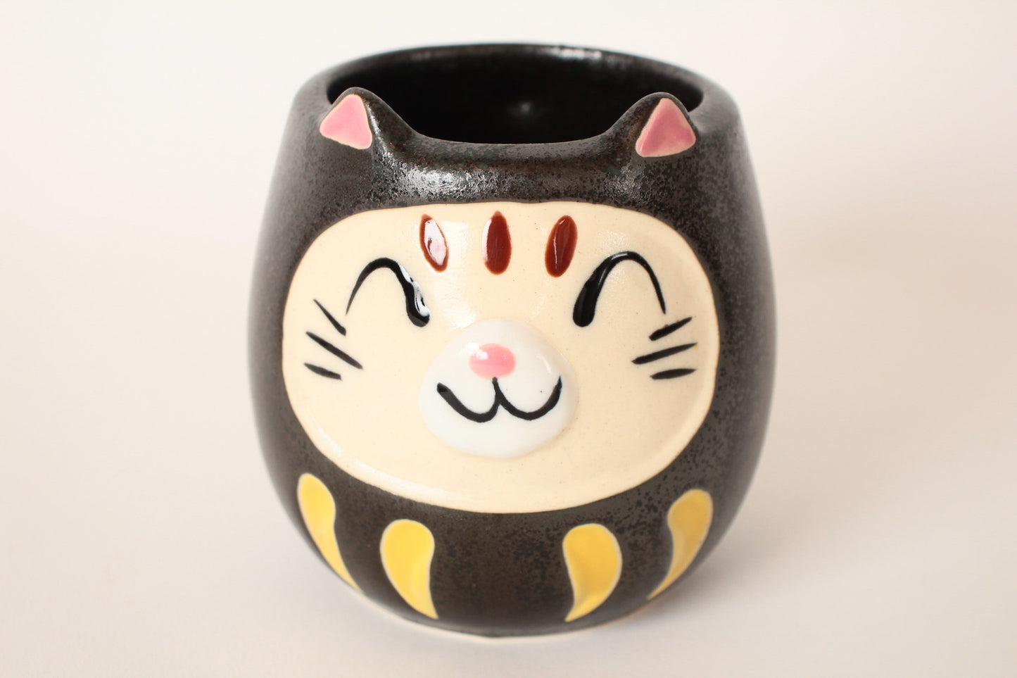 Mino ware Japanese Pottery Mug Cup Cat Daruma Black made in Japan