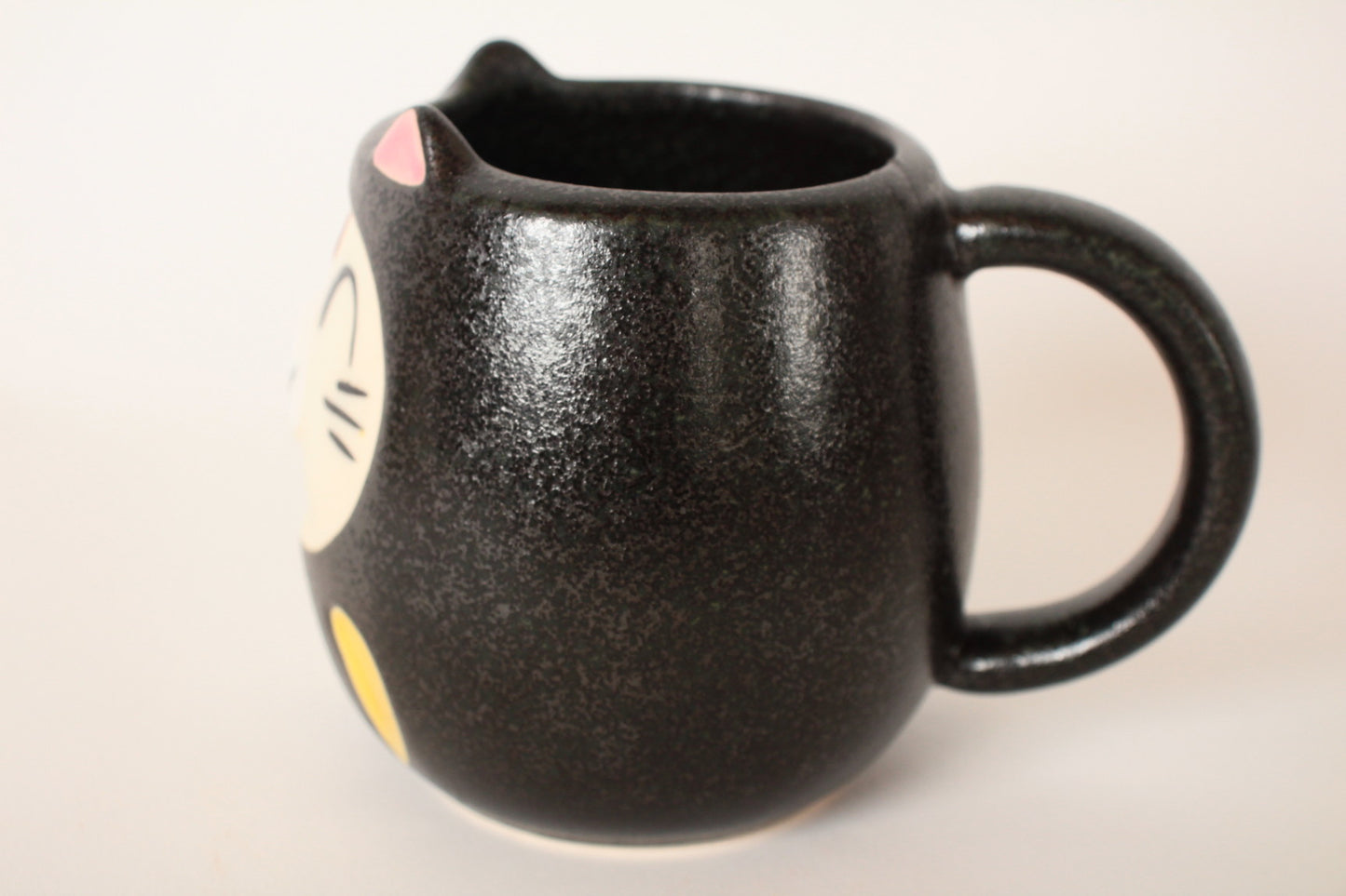 Mino ware Japanese Pottery Mug Cup Cat Daruma Black made in Japan