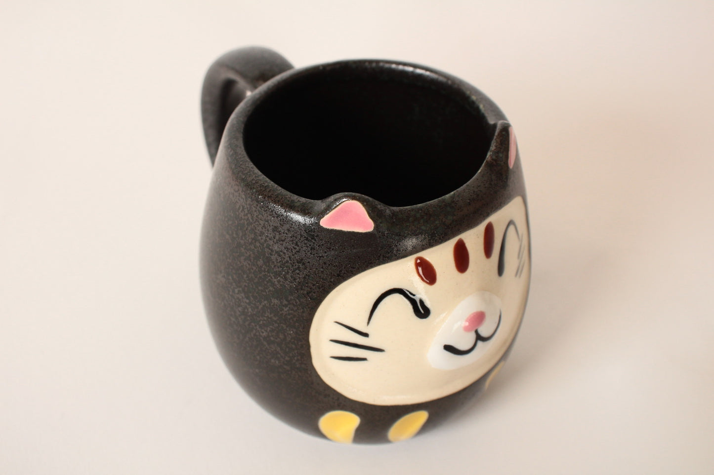 Mino ware Japanese Pottery Mug Cup Cat Daruma Black made in Japan