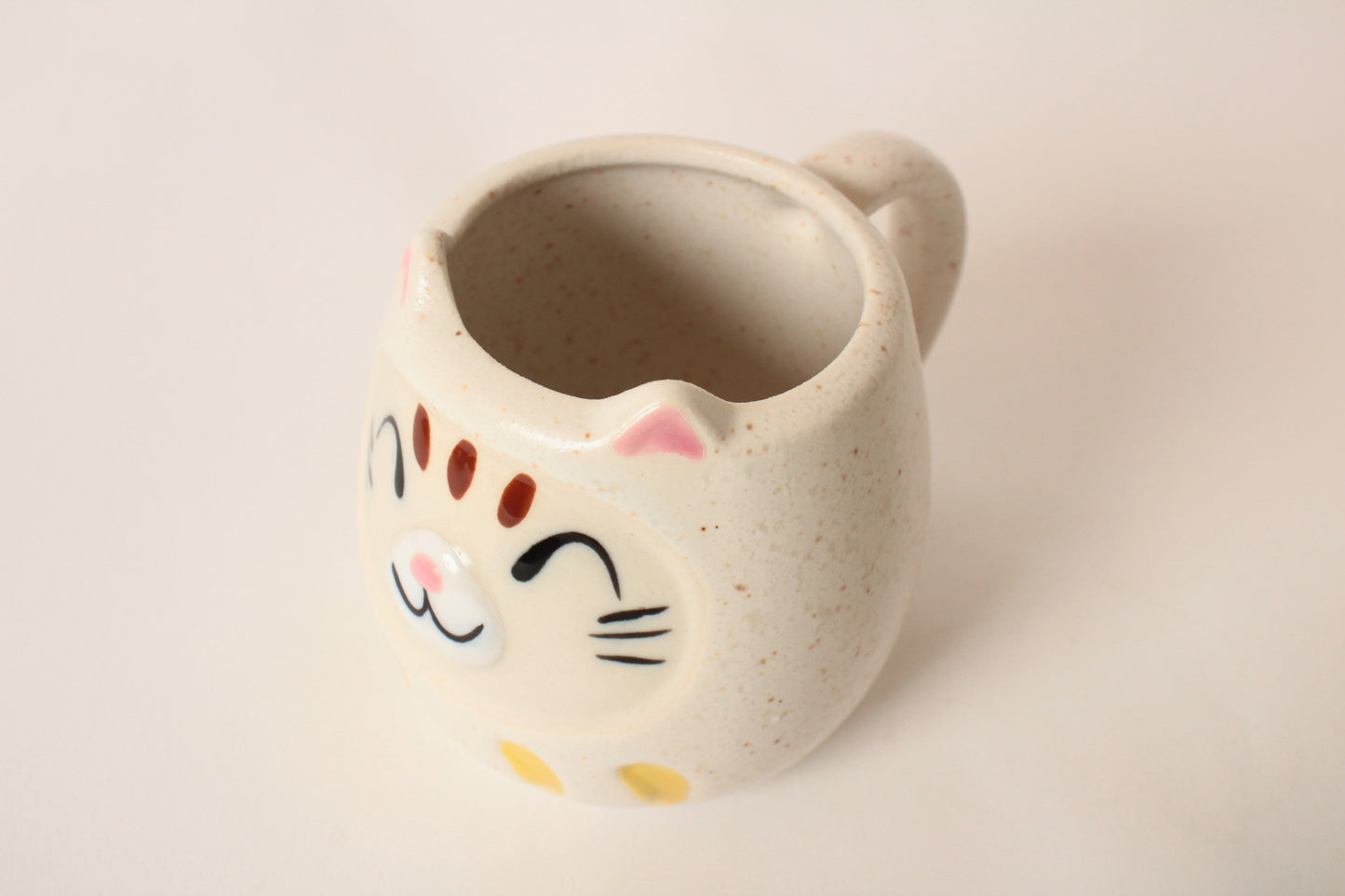 Mino ware Japanese Pottery Mug Cup Cat Daruma Chiffon White made in Japan