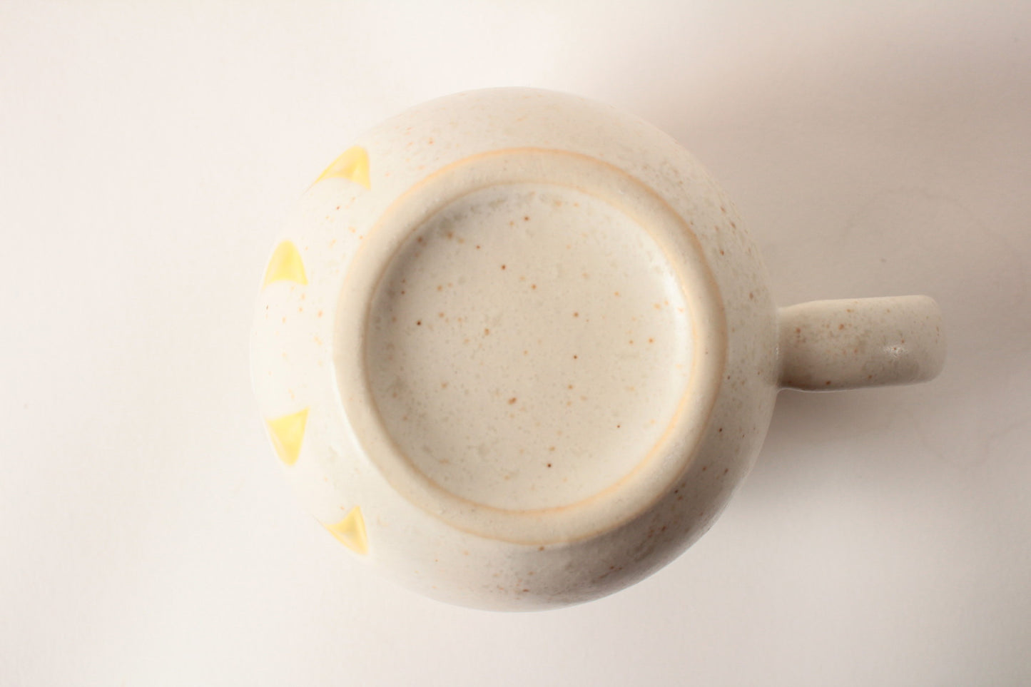 Mino ware Japanese Pottery Mug Cup Cat Daruma Chiffon White made in Japan