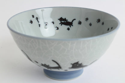 【2pcs set】Mino ware Japanese Ceramics Pair Rice Bowl Pink & Blue Black Cat Walking made in Japan