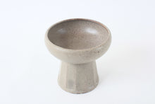 Mino ware Japanese Pottery Cat Food Bowl Food Vessel Peanut Brown Made in Japan
