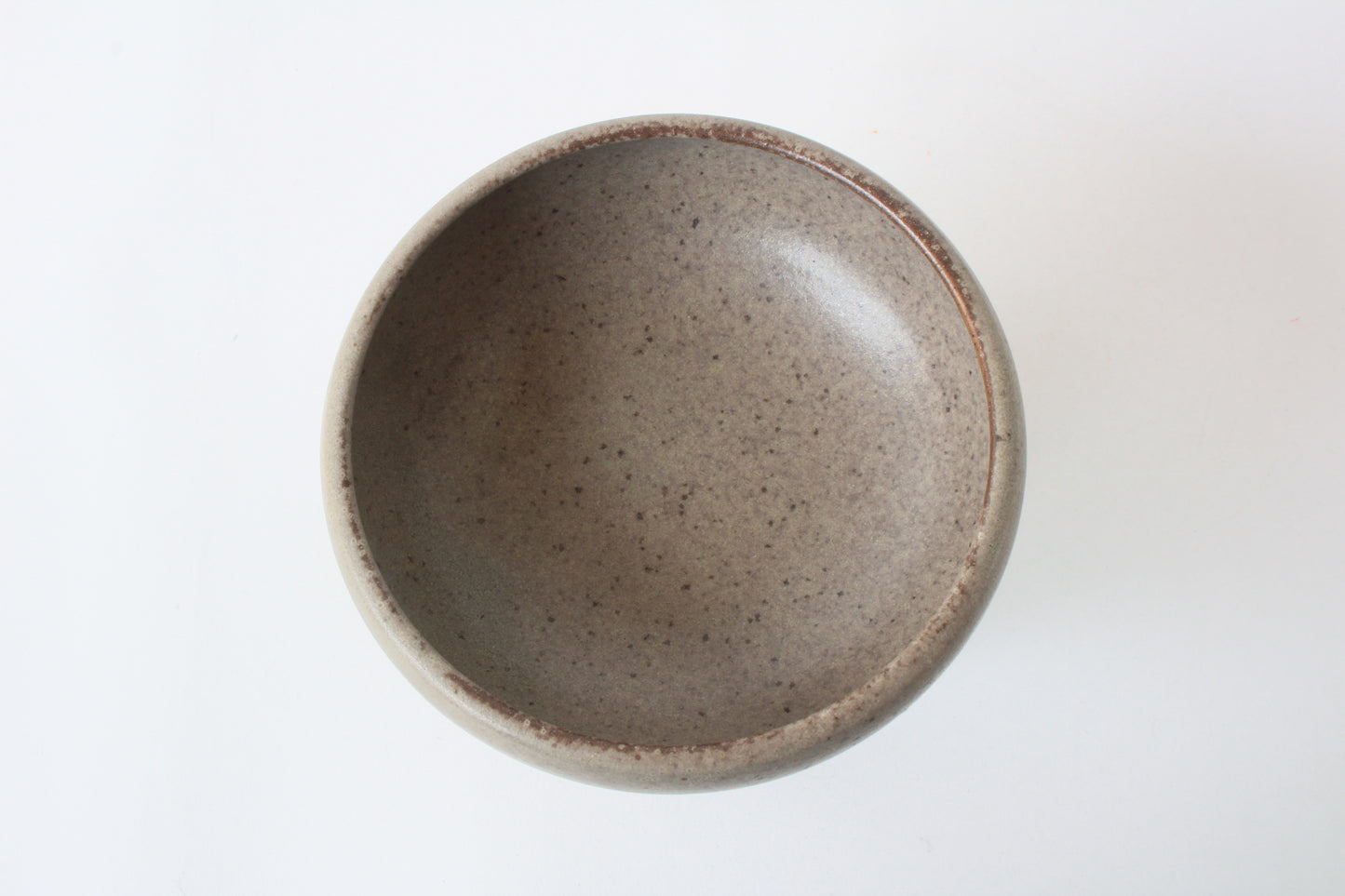 Mino ware Japanese Pottery Cat Food Bowl Food Vessel Peanut Brown Made in Japan