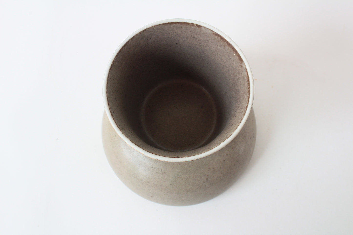 Mino ware Japanese Pottery Cat Food Bowl Food Vessel Peanut Brown Made in Japan