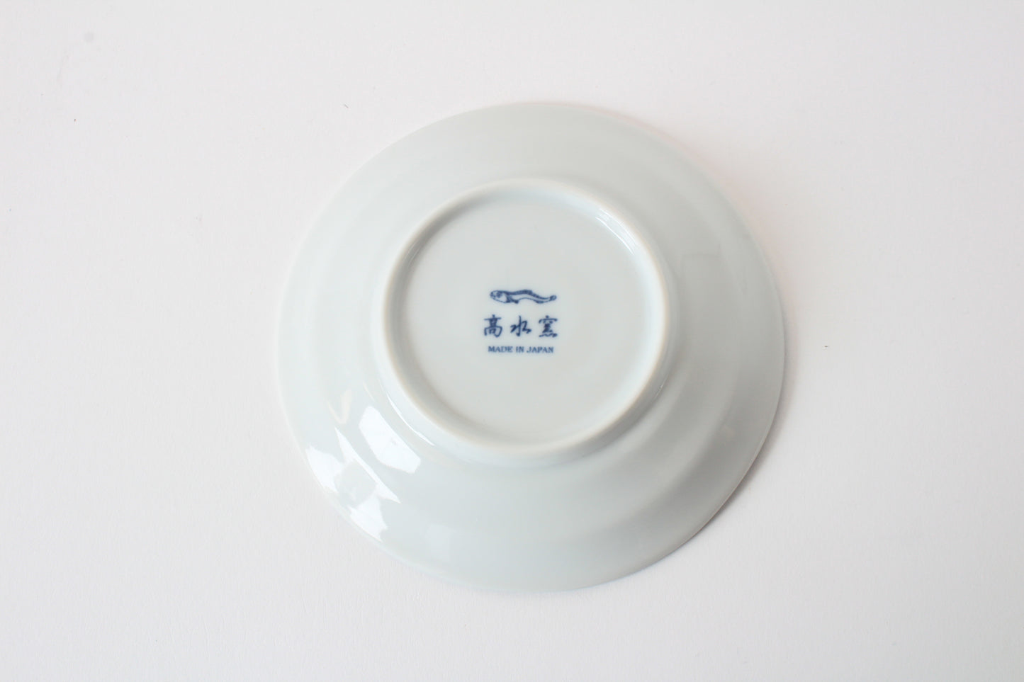 【2pcs set】Mino ware Japanese Ceramics Pair Round Plate 5.4in Japanese Cat Fishing Seigaiha pattern (set of two) made in Japan (Small Flat)