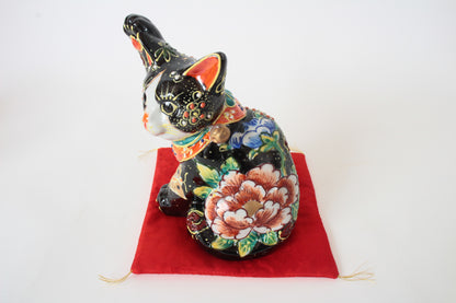 Kutani ware Ceramics Manekineko Statue Beckoning Cat Black Cat Butterfly & Flowers 6.6in Japan made