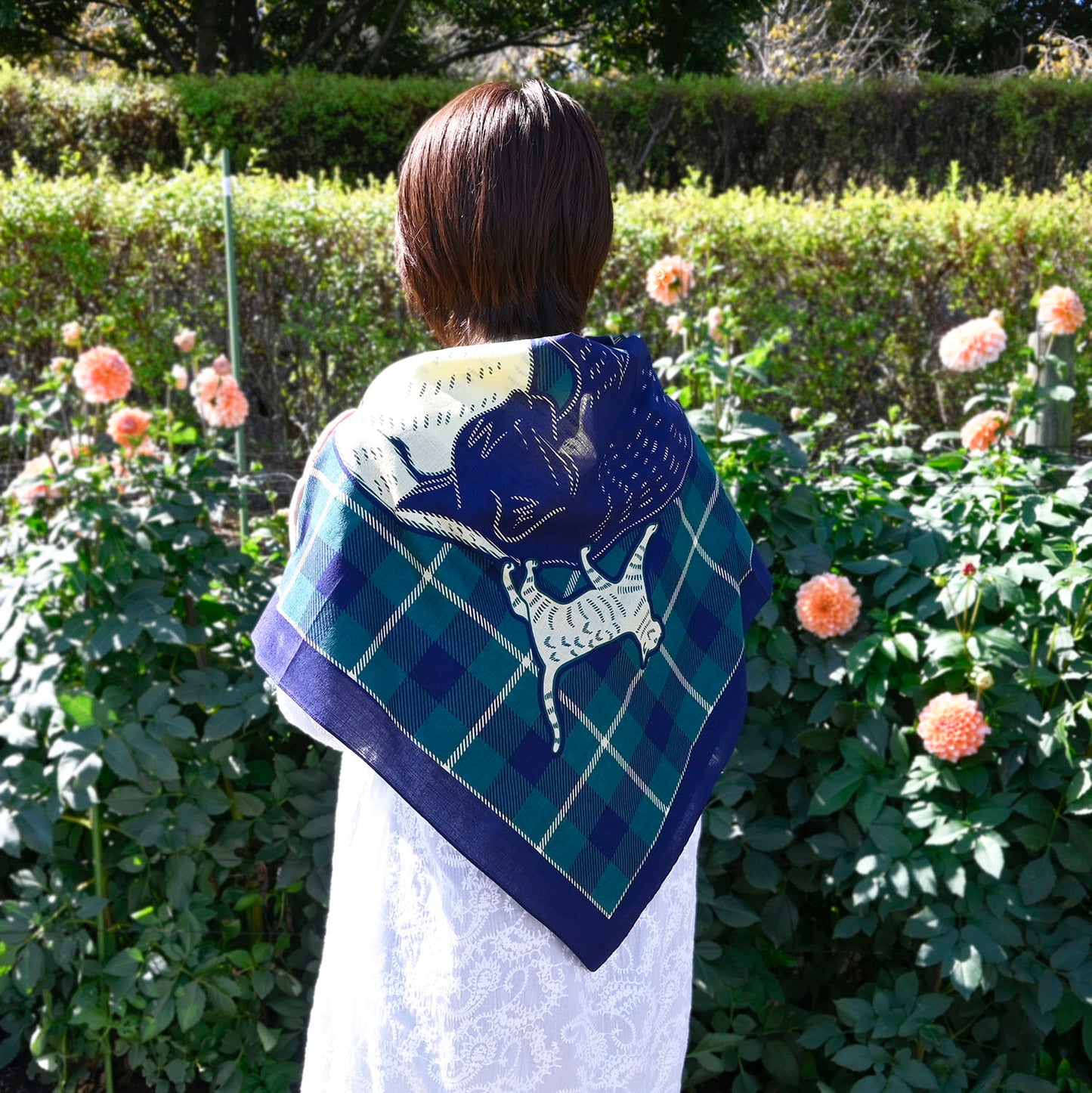 Japanese Cat Print Furoshiki Wrapping Cloth Large – Sleeping Cat Green 38.2in